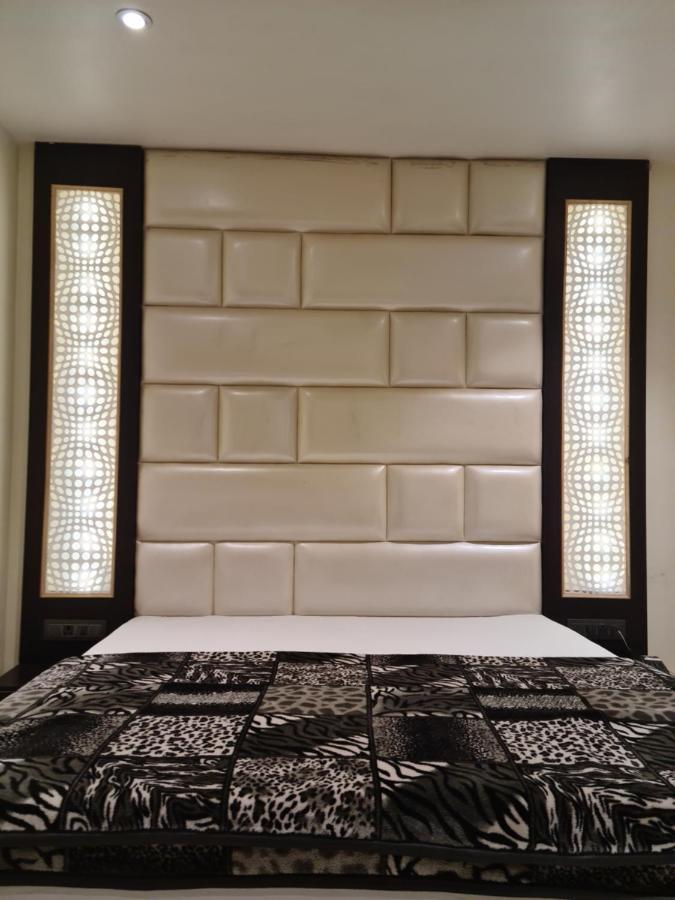 Hotel Star Inn Ganganagar Bagian luar foto